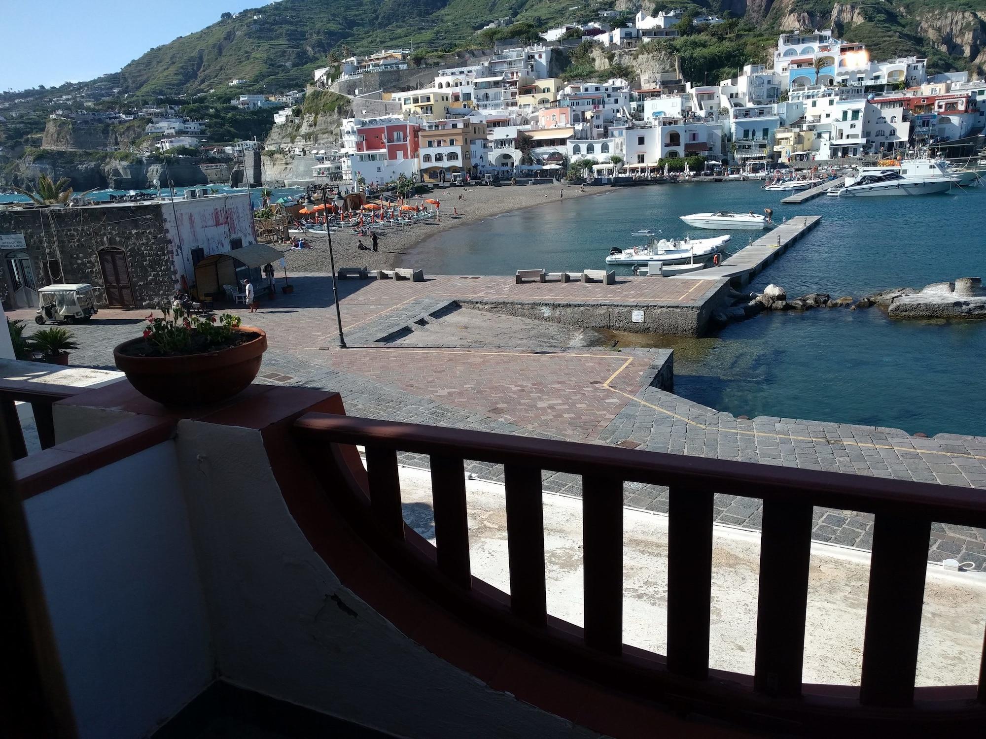 Hotel Conte - S. Angelo Bay Serrara Fontana Eksteriør billede