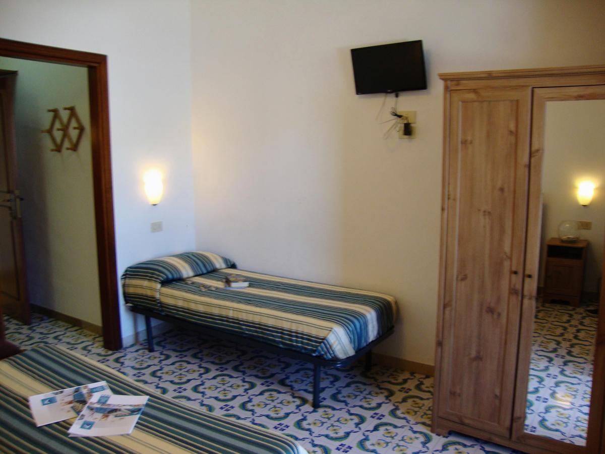 Hotel Conte - S. Angelo Bay Serrara Fontana Eksteriør billede