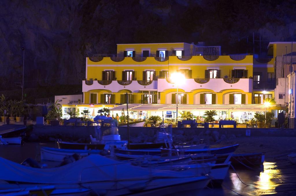 Hotel Conte - S. Angelo Bay Serrara Fontana Eksteriør billede