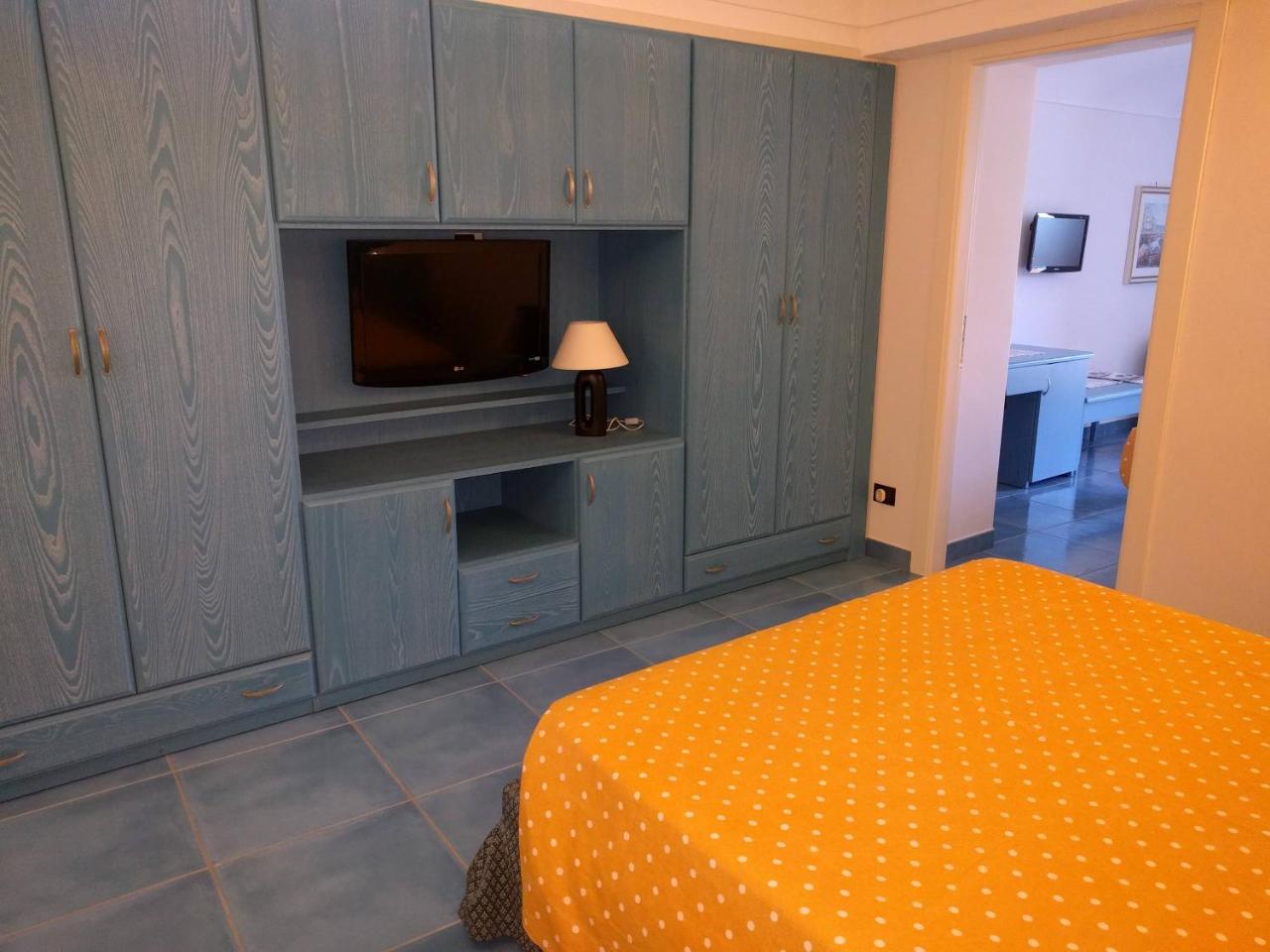Hotel Conte - S. Angelo Bay Serrara Fontana Eksteriør billede