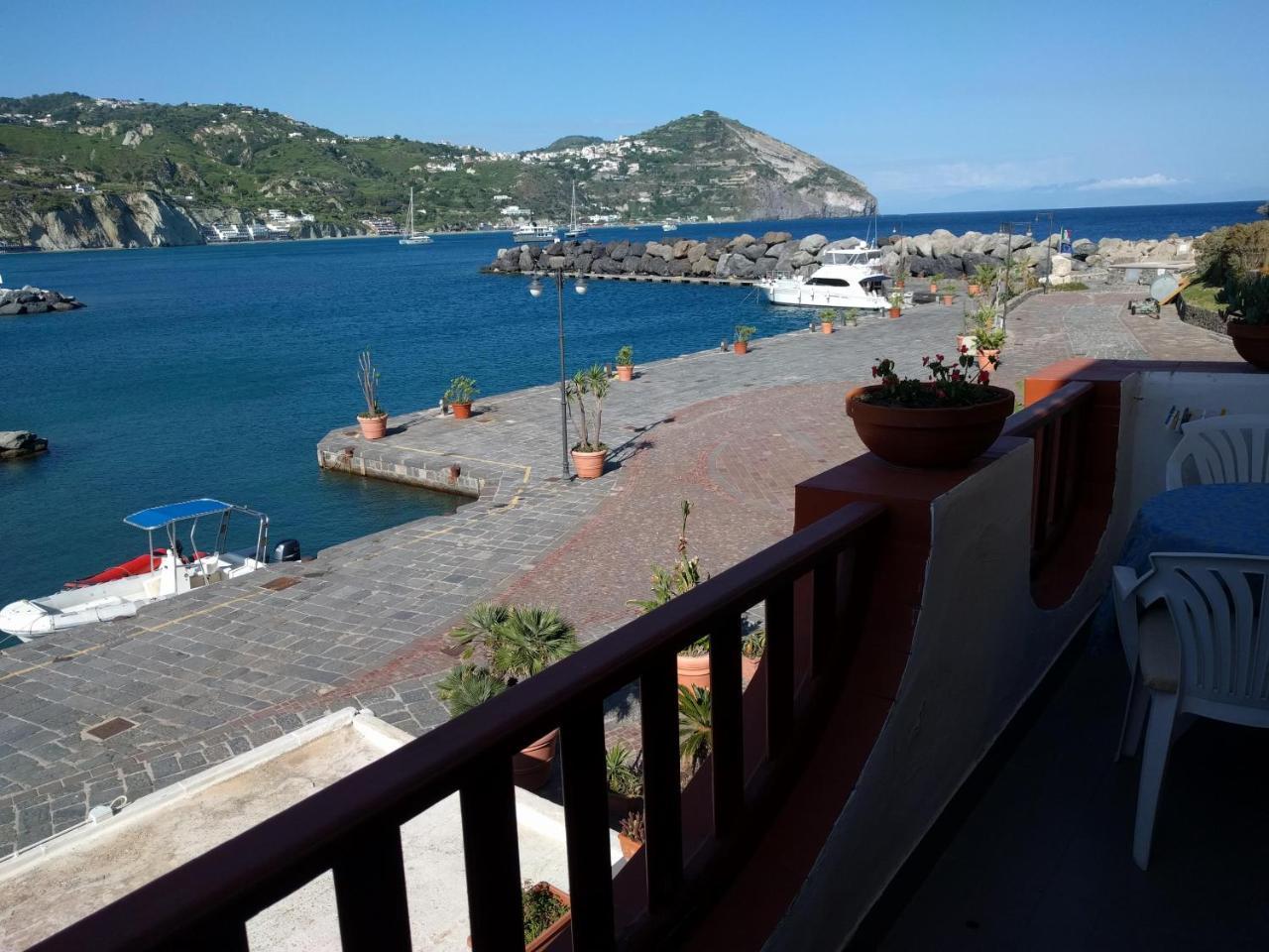 Hotel Conte - S. Angelo Bay Serrara Fontana Eksteriør billede